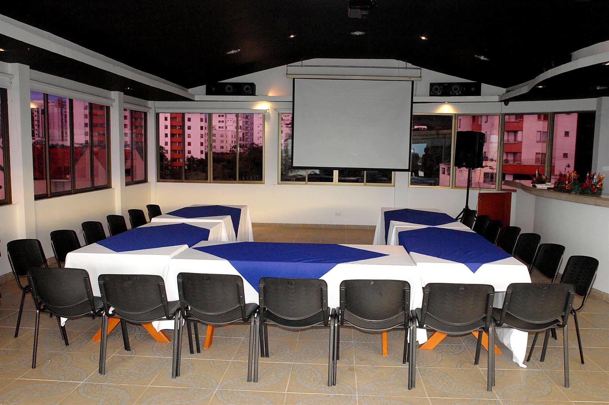 Top Deck Hotel Pereira Kültér fotó